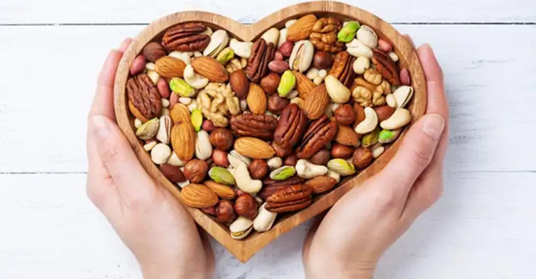 Benefits of nuts for the skin